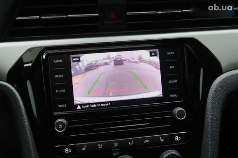 Volkswagen Passat 2021 - фото 19