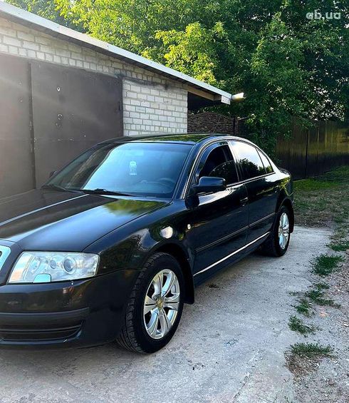 Skoda Superb 2006 черный - фото 2