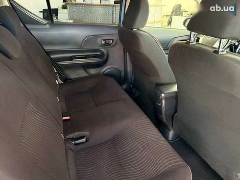 Toyota Aqua 2015 - фото 27