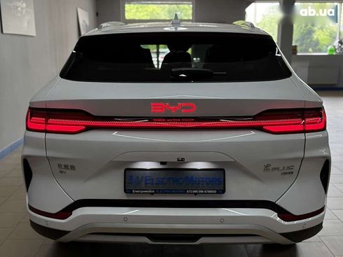 BYD Song Plus 2025 - фото 12