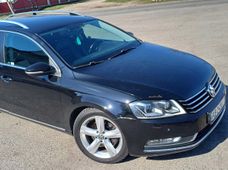 Продаж вживаних Volkswagen Passat 2011 року в Бершаді - купити на Автобазарі