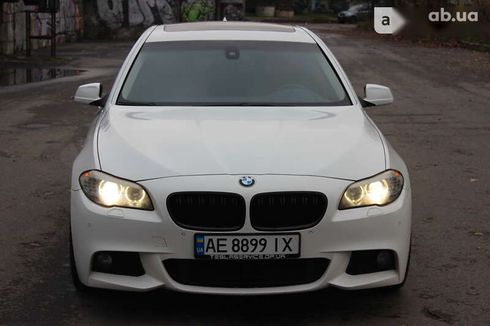 BMW 5 серия 2012 - фото 3