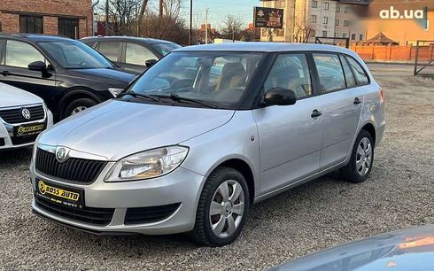 Skoda Fabia 2011 - фото 3