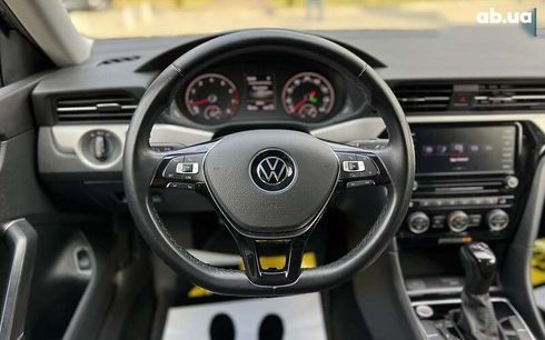 Volkswagen Passat 2020 - фото 14