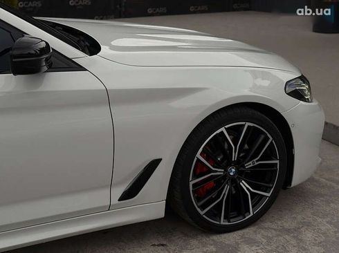 BMW 5 серия 2020 - фото 8