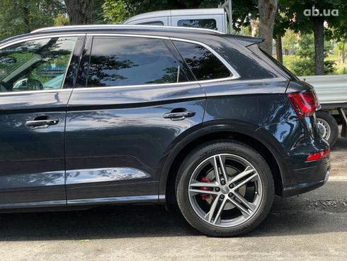 Audi SQ5 2017 черный - фото 9