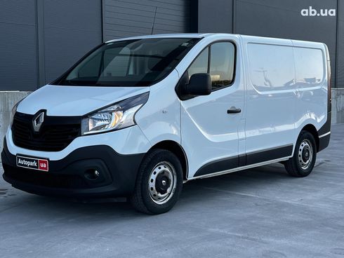 Renault Trafic 2018 белый - фото 8