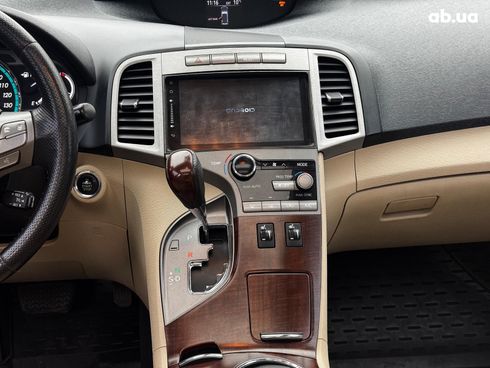 Toyota Venza 2012 белый - фото 21