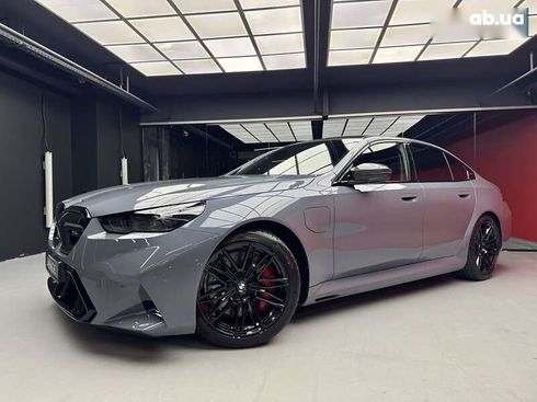 BMW M5 2025 - фото 5