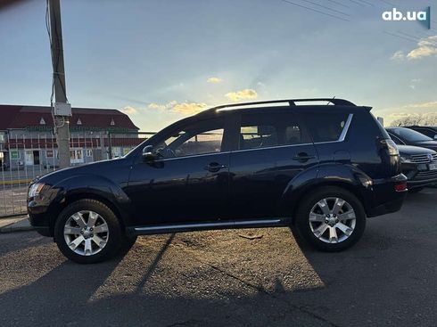 Mitsubishi Outlander 2012 - фото 10