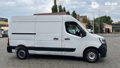 Renault Master 2020 - фото 8