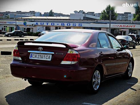 Toyota Camry 2004 - фото 3