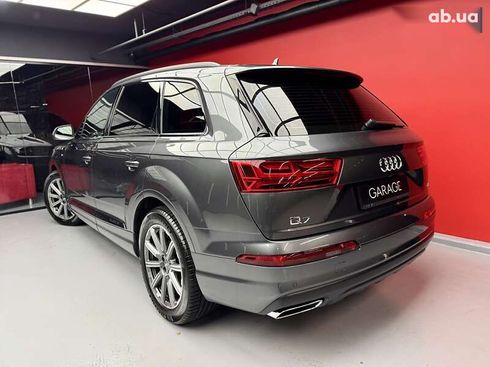 Audi Q7 2019 - фото 26