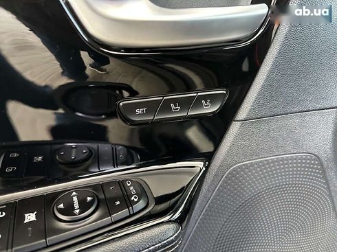 Kia Niro 2019 - фото 19