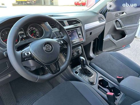 Volkswagen Tiguan 2017 - фото 15