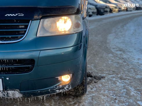 Volkswagen Multivan 2007 серый - фото 26