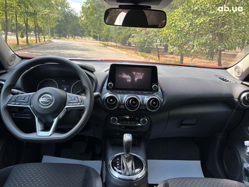 Nissan Juke 2021 красный - фото 25