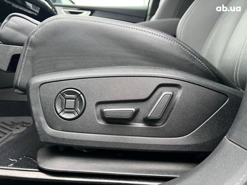 Audi Q4 e-tron 2022 черный - фото 32