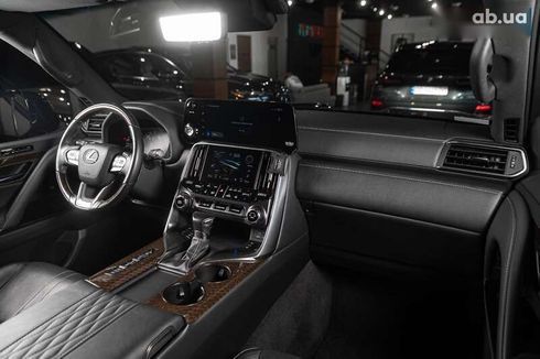 Lexus LX 2021 - фото 28