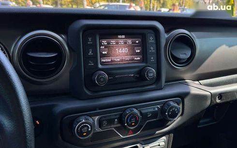 Jeep Wrangler 2020 - фото 12
