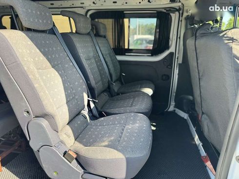 Renault Trafic 2016 - фото 23