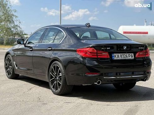 BMW 5 серия 2017 - фото 15
