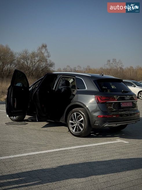 Audi Q5 2021 серый - фото 13