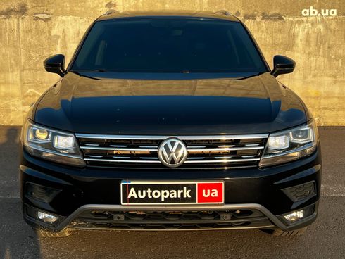 Volkswagen Tiguan 2019 черный - фото 26