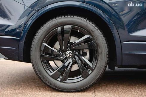 Volkswagen Touareg 2023 - фото 16