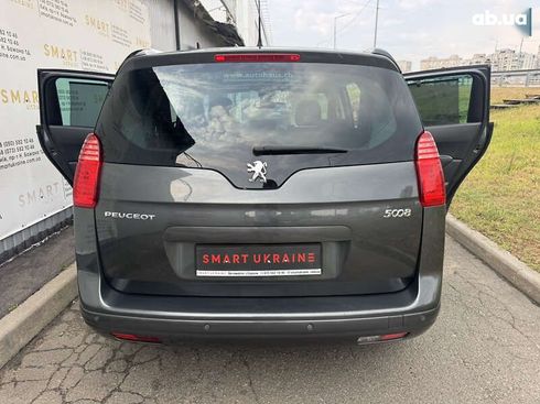 Peugeot 5008 2013 - фото 22