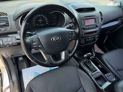 Kia Sorento 2014 - фото 13