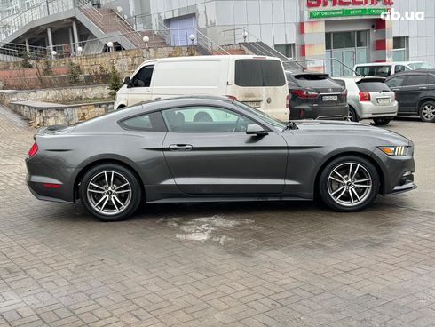 Ford Mustang 2016 серый - фото 6