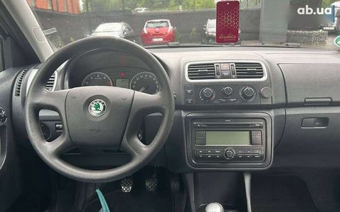 Skoda Fabia 2007 - фото 12