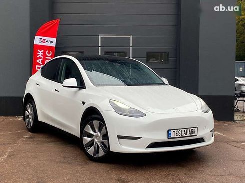 Tesla Model Y 2022 - фото 2