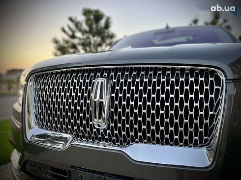 Lincoln Navigator 2018 - фото 25