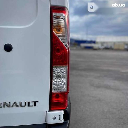 Renault Master 2019 - фото 12