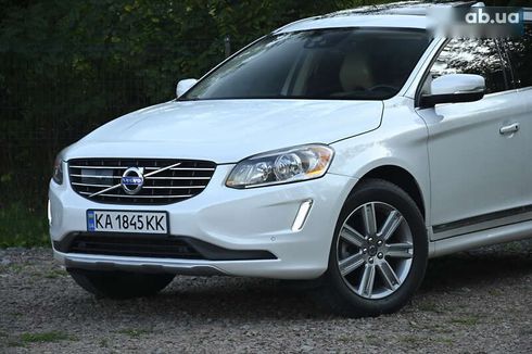 Volvo XC60 2017 - фото 10