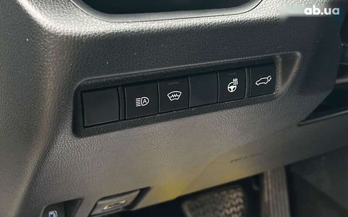 Toyota RAV4 2019 - фото 17