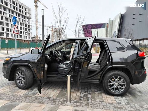 Jeep Cherokee 2013 - фото 9