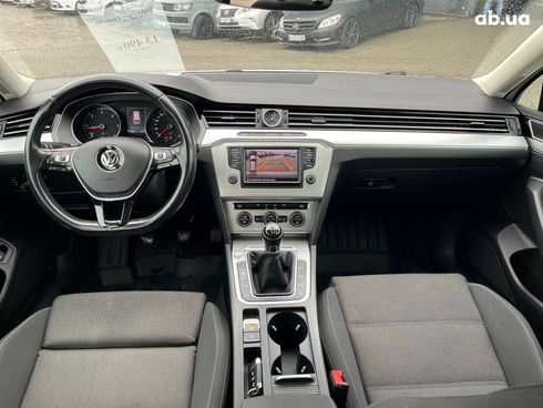 Volkswagen passat b8 2016 белый - фото 29