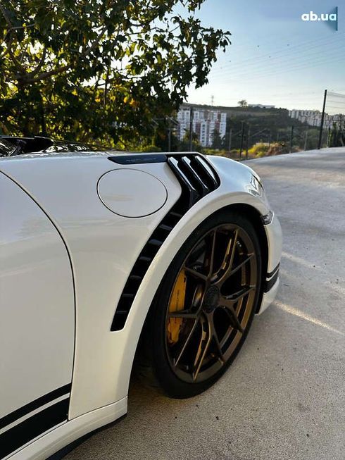 Porsche 911 2020 - фото 14