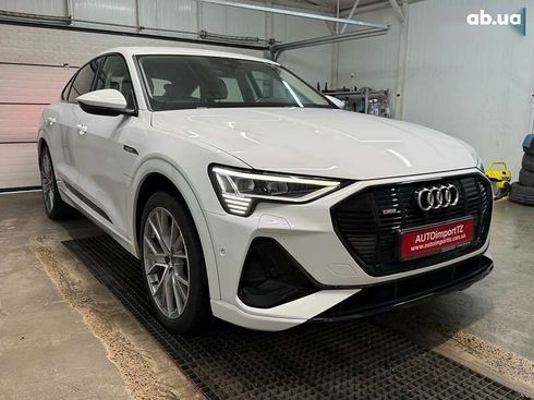 Audi E-Tron 2021 - фото 23