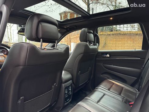 Jeep Grand Cherokee 2018 черный - фото 33