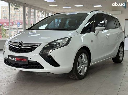 Opel Zafira 2015 - фото 8