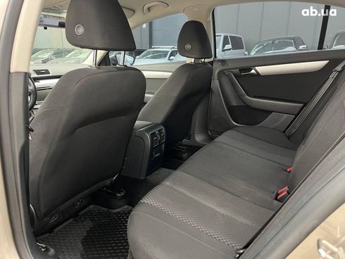 Volkswagen passat b7 2013 серый - фото 14