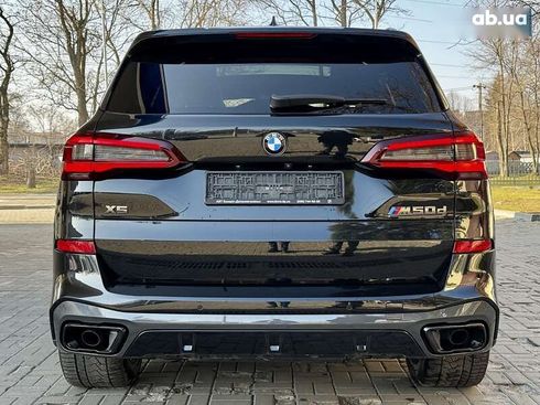 BMW X5 M 2021 - фото 20