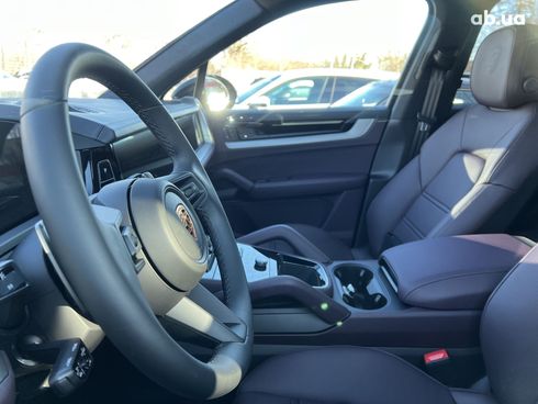 Porsche Cayenne 2024 - фото 24