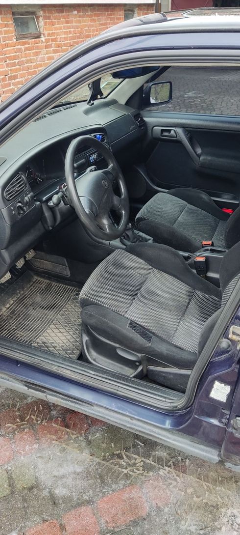 Volkswagen Vento 1994 синий - фото 18