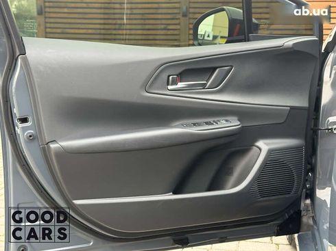 Toyota Prius 2024 - фото 18