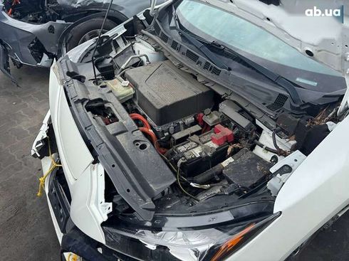 Nissan Leaf 2018 - фото 19